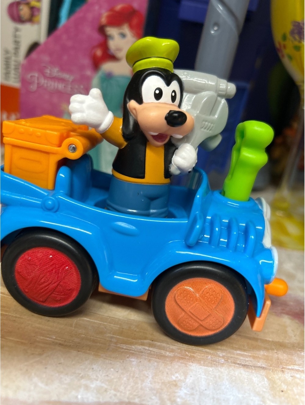 Goffys jalopy car little  people